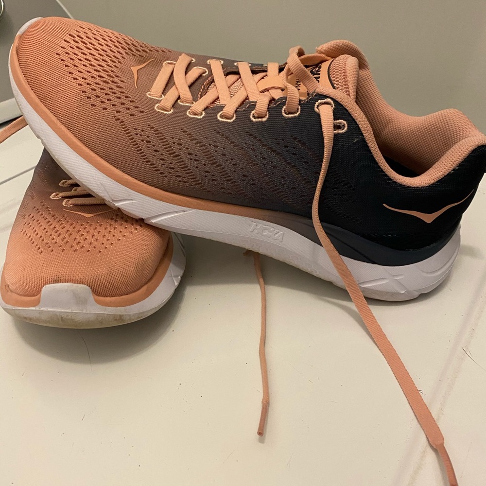 Hoka One One Hupana EM